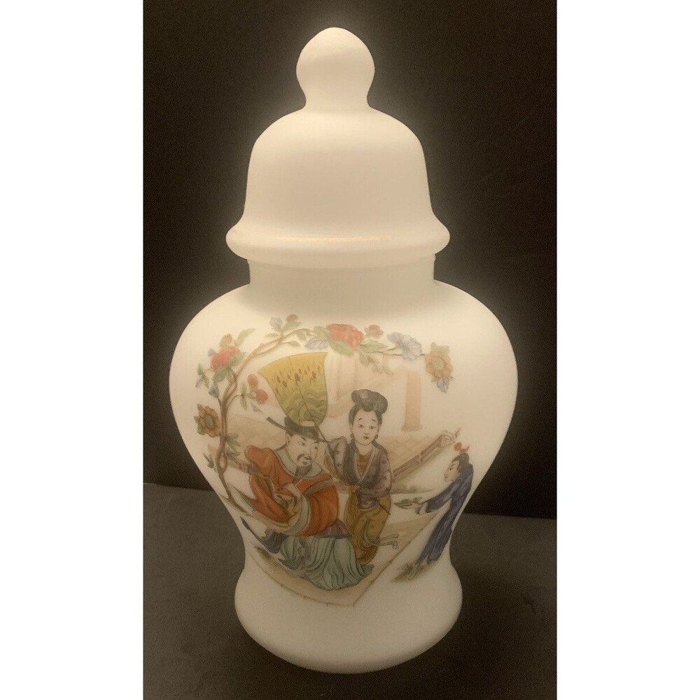 Antique Japanese MeijiI Period Satsuma Geisha Emperor Vase Urn Ginger Jar